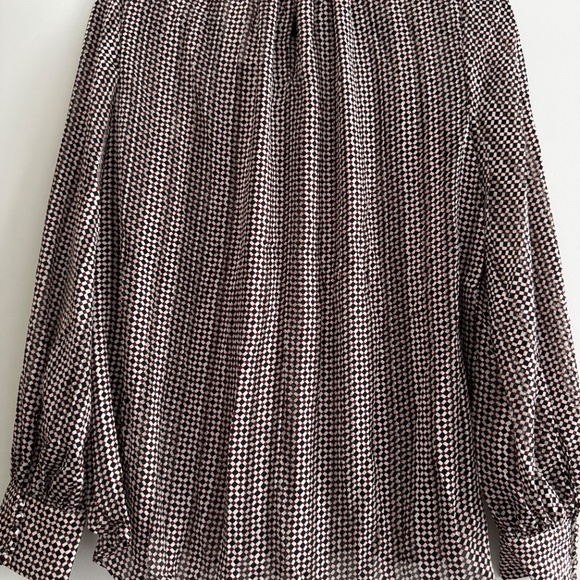 H&M Geometric Checkered High-Neck Satin Blouse – Size S (NWT) - Picture 7 of 9